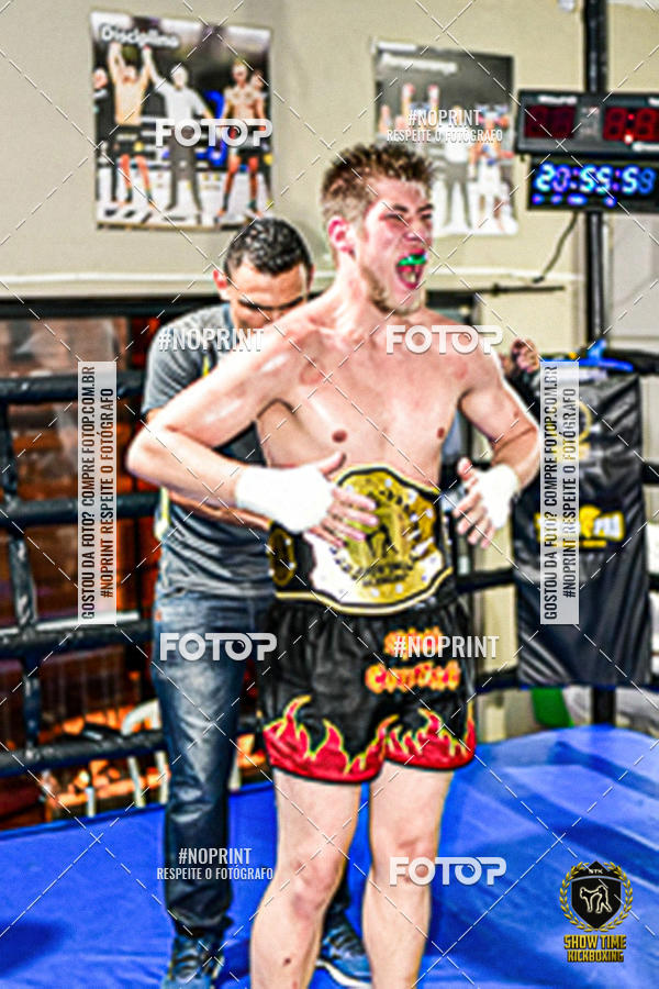 Buy your photos of the eventShow Time Kickboxing 10 (27/10/2019) on Fotop