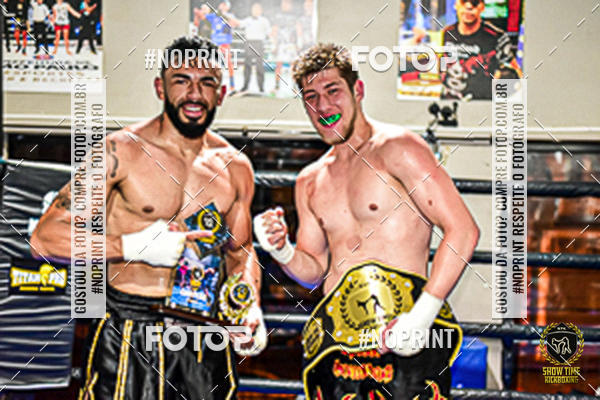 Buy your photos of the eventShow Time Kickboxing 10 (27/10/2019) on Fotop