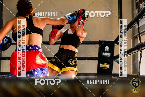 Buy your photos of the eventShow Time Kickboxing 10 (27/10/2019) on Fotop