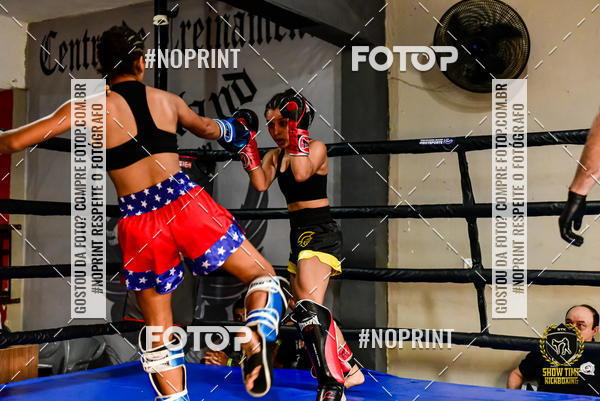 Buy your photos of the eventShow Time Kickboxing 10 (27/10/2019) on Fotop