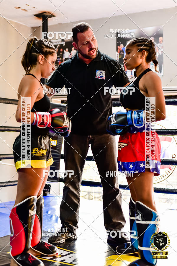 Buy your photos of the eventShow Time Kickboxing 10 (27/10/2019) on Fotop