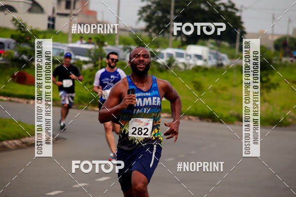 Buy your photos of the event4 Corrida Solidria - 6K Corrida e 4K Caminhada on Fotop