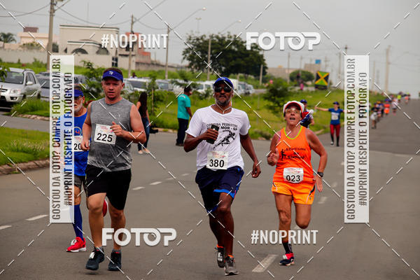 Buy your photos of the event4 Corrida Solidria - 6K Corrida e 4K Caminhada on Fotop