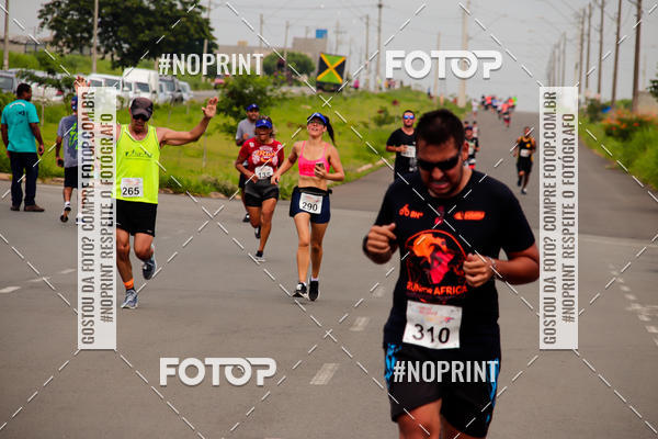 Buy your photos of the event4 Corrida Solidria - 6K Corrida e 4K Caminhada on Fotop