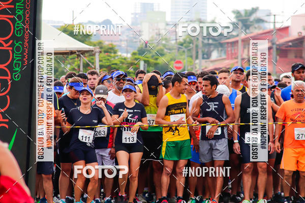 Buy your photos of the event4 Corrida Solidria - 6K Corrida e 4K Caminhada on Fotop