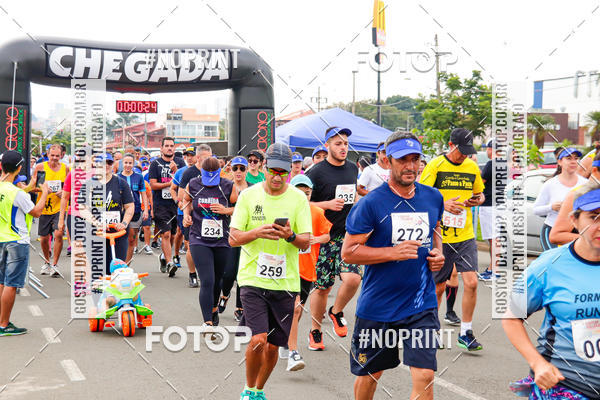 Buy your photos of the event4 Corrida Solidria - 6K Corrida e 4K Caminhada on Fotop