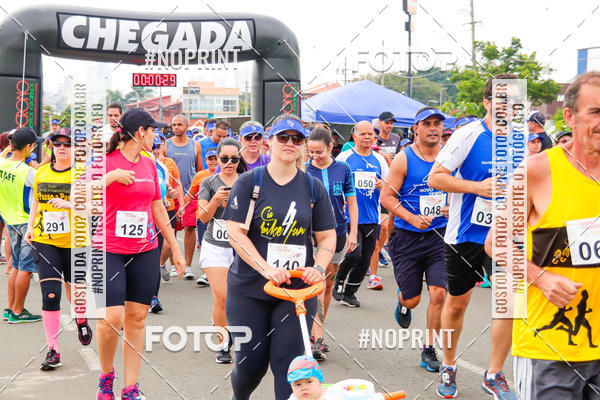 Buy your photos of the event4 Corrida Solidria - 6K Corrida e 4K Caminhada on Fotop