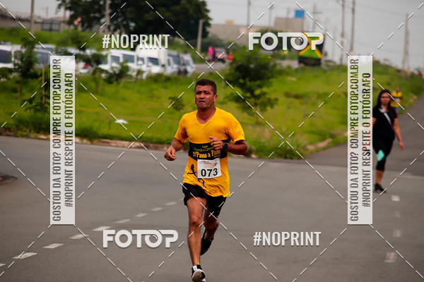 Buy your photos of the event4 Corrida Solidria - 6K Corrida e 4K Caminhada on Fotop