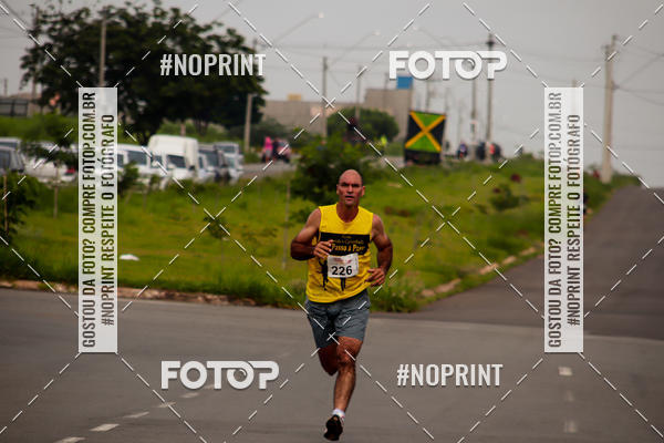 Buy your photos of the event4 Corrida Solidria - 6K Corrida e 4K Caminhada on Fotop