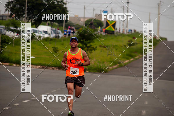 Buy your photos of the event4 Corrida Solidria - 6K Corrida e 4K Caminhada on Fotop