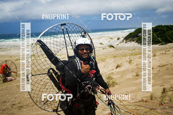 Buy your photos of the eventSelecioneo album 