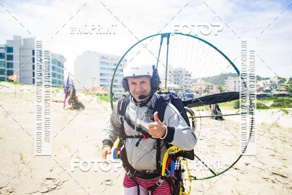 Buy your photos of the eventSelecioneo album 