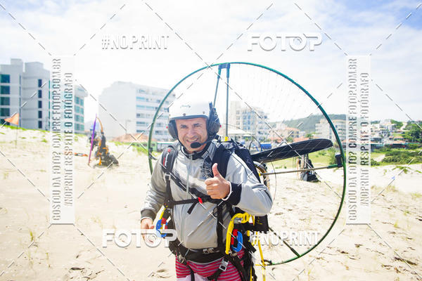 Buy your photos of the eventSelecioneo album 