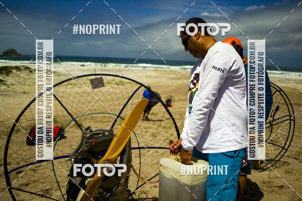 Buy your photos of the eventSelecioneo album 