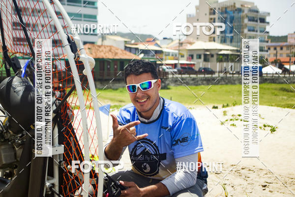 Buy your photos of the eventSelecioneo album 