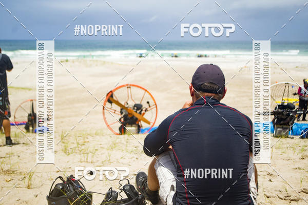 Buy your photos of the eventSelecioneo album 