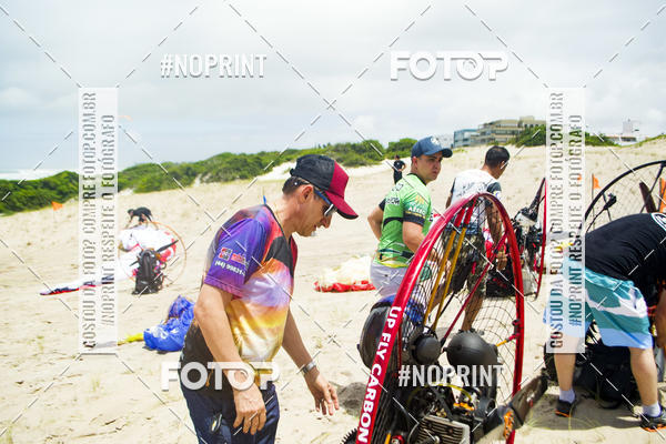 Buy your photos of the eventSelecioneo album 