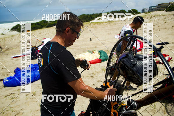 Buy your photos of the eventSelecioneo album 