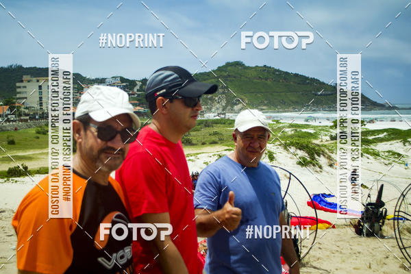 Buy your photos of the eventSelecioneo album 