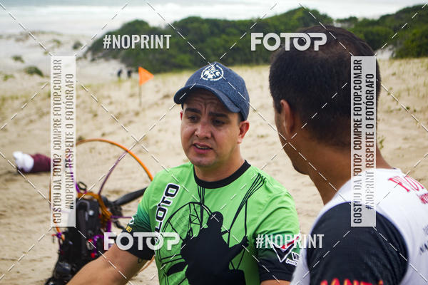 Buy your photos of the eventSelecioneo album 