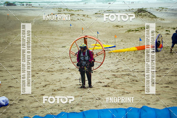 Buy your photos of the eventSelecioneo album 