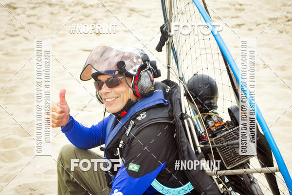 Buy your photos of the eventSelecioneo album 