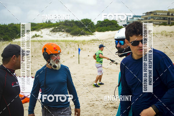 Buy your photos of the eventSelecioneo album 