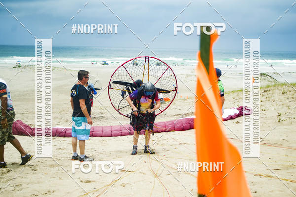 Buy your photos of the eventSelecioneo album 