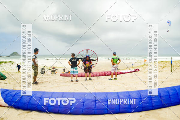 Buy your photos of the eventSelecioneo album 