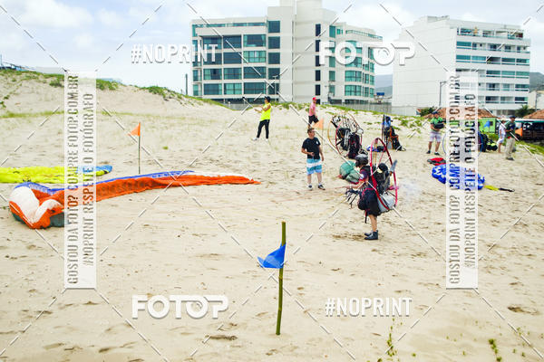 Buy your photos of the eventSelecioneo album 