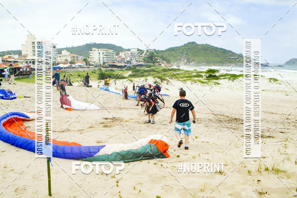 Buy your photos of the eventSelecioneo album 