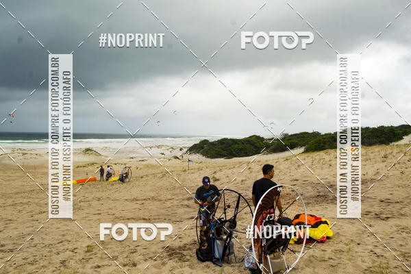 Buy your photos of the eventSelecioneo album 