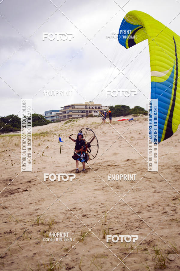 Buy your photos of the eventSelecioneo album 