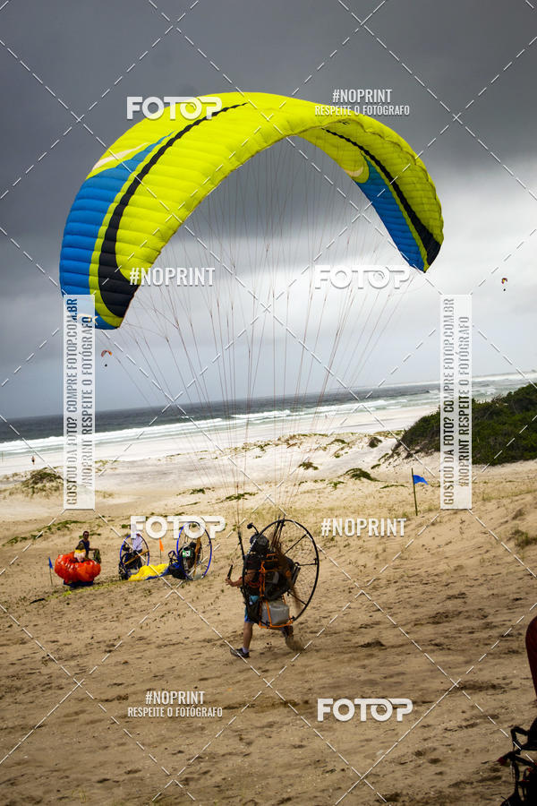 Buy your photos of the eventSelecioneo album 