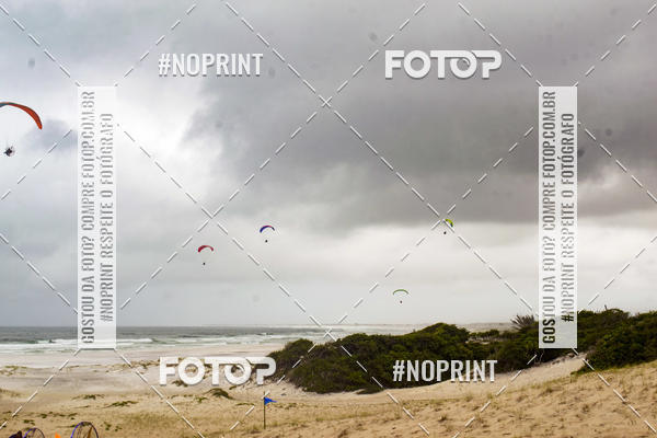 Buy your photos of the eventSelecioneo album 