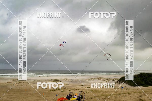 Buy your photos of the eventSelecioneo album 