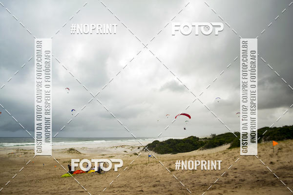 Buy your photos of the eventSelecioneo album 