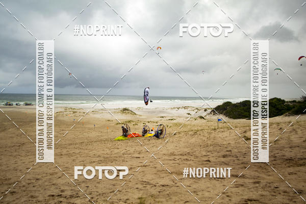 Buy your photos of the eventSelecioneo album 