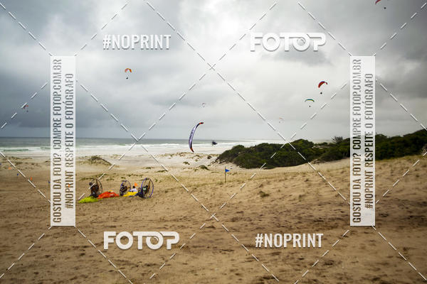 Buy your photos of the eventSelecioneo album 