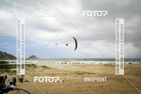 Buy your photos of the eventSelecioneo album 