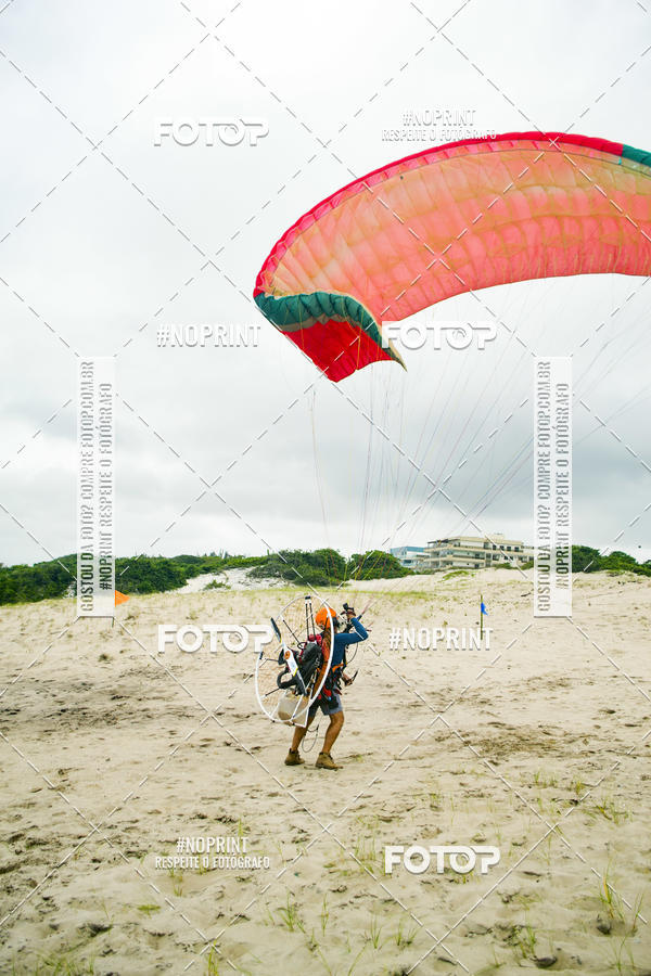 Buy your photos of the eventSelecioneo album 