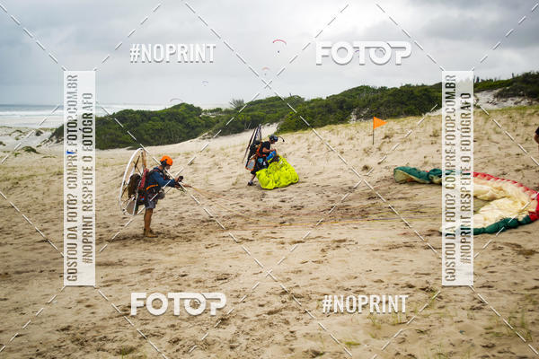 Buy your photos of the eventSelecioneo album 