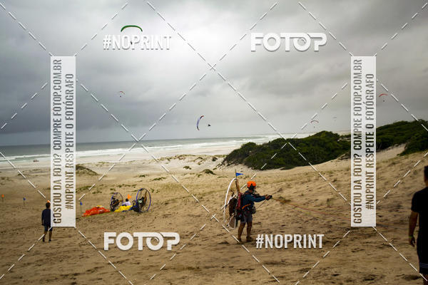 Buy your photos of the eventSelecioneo album 