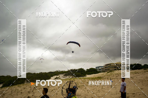 Buy your photos of the eventSelecioneo album 