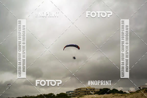 Buy your photos of the eventSelecioneo album 