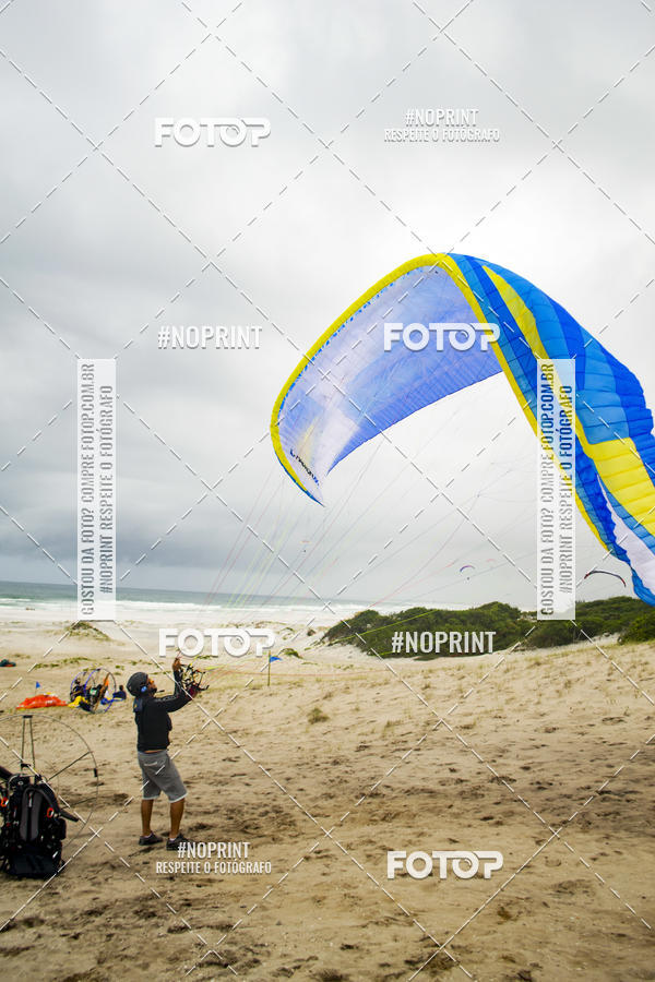 Buy your photos of the eventSelecioneo album 