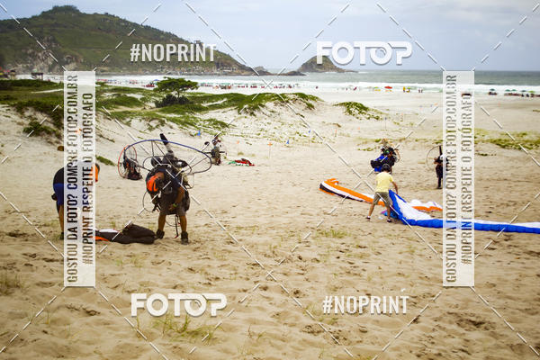 Buy your photos of the eventSelecioneo album 