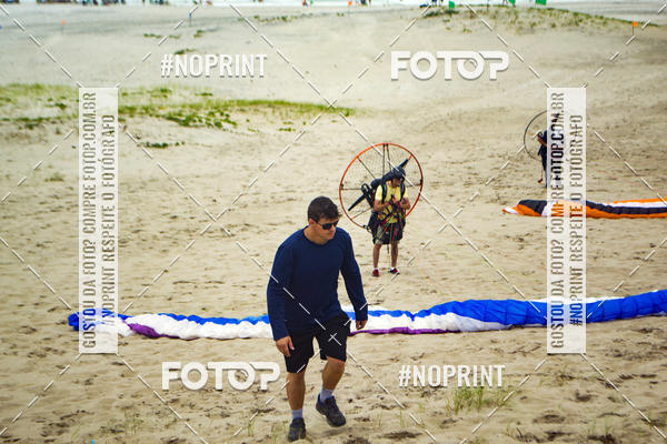 Buy your photos of the eventSelecioneo album 