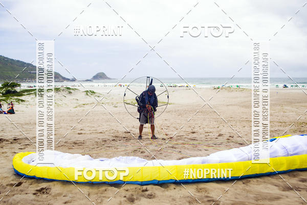 Buy your photos of the eventSelecioneo album 