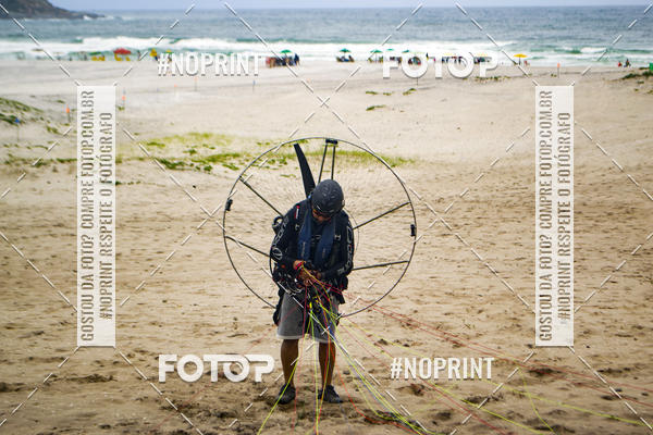 Buy your photos of the eventSelecioneo album 